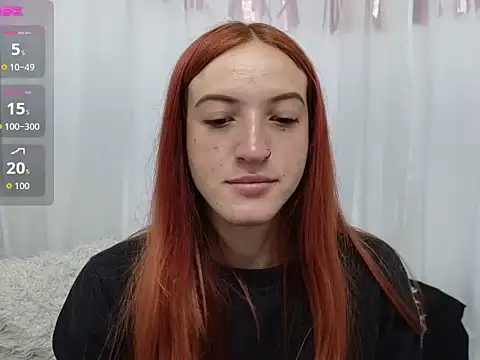 Snapshot of ninaa_fox chatting on October 16, 2:29 pm ninaa fox online show from October 16, 2:29 pm