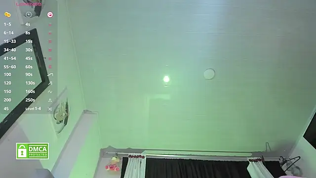 Snapshot of valen_pretty chatting on October 30, 3:57 pm valen pretty online show from October 30, 3:57 pm