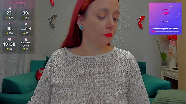 Snapshot of emilianna666 chatting on December 3, 12:36 pm emilianna666 online show from December 3, 12:36 pm