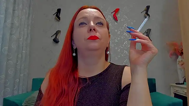 Snapshot of emilianna666 chatting on January 16, 2:10 pm emilianna666 online show from January 16, 2:10 pm