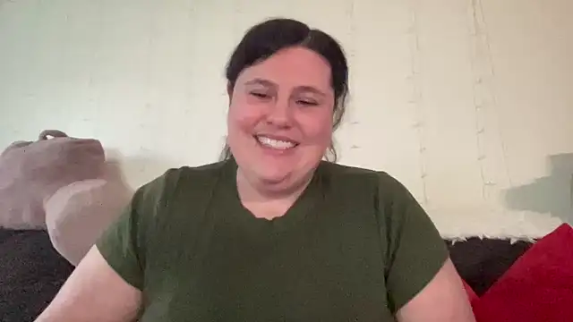 Snapshot of melody_mccoy chatting on February 17, 11:00 pm melody mccoy online show from February 17, 11:00 pm