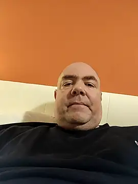 brian4300 online show from January 9, 2:20 pm