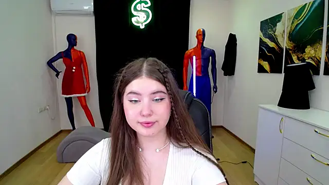 Snapshot of NicoleFoxery chatting on January 18, 6:21 pm NicoleFoxery online show from January 18, 6:21 pm