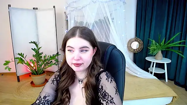 Snapshot of NicoleFoxery chatting on January 24, 9:28 am NicoleFoxery online show from January 24, 9:28 am