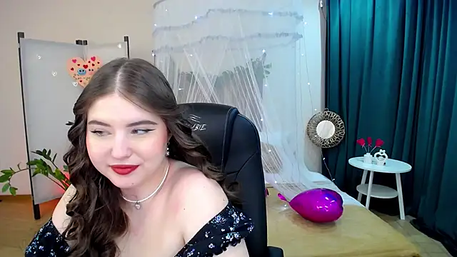 Snapshot of NicoleFoxery chatting on February 21, 6:29 am NicoleFoxery online show from February 21, 6:29 am