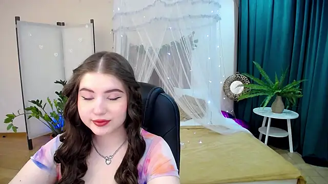 Snapshot of NicoleFoxery chatting on March 4, 3:22 am NicoleFoxery online show from March 4, 3:22 am