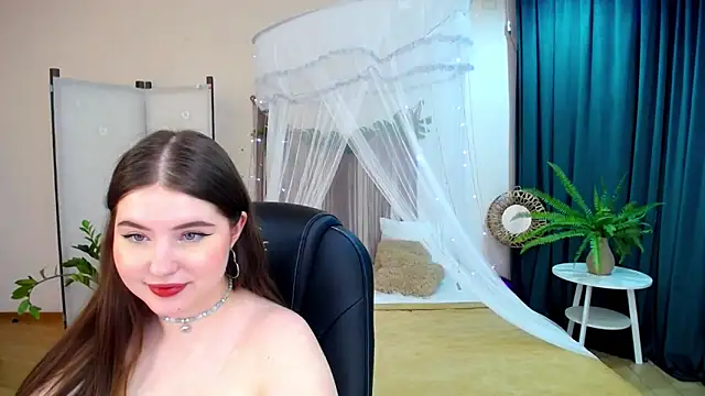 Snapshot of NicoleFoxery chatting on March 22, 9:24 am NicoleFoxery online show from March 22, 9:24 am