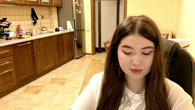 Snapshot of NicoleFoxery chatting on September 25, 3:21 am NicoleFoxery online show from September 25, 3:21 am