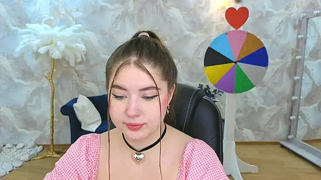 Snapshot of NicoleFoxery chatting on October 5, 3:16 am NicoleFoxery online show from October 5, 3:16 am