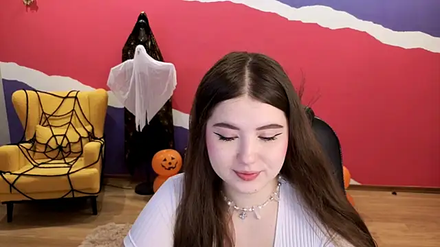 Snapshot of NicoleFoxery chatting on October 25, 6:24 pm NicoleFoxery online show from October 25, 6:24 pm