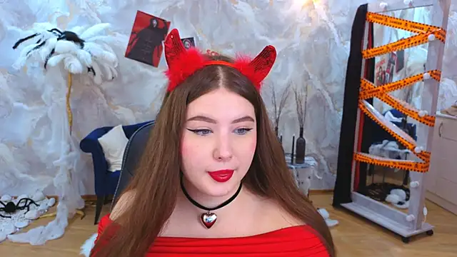 Snapshot of NicoleFoxery chatting on October 28, 3:32 am NicoleFoxery online show from October 28, 3:32 am