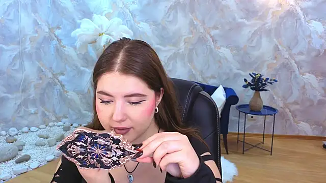 NicoleFoxery online show from November 29, 6:22 pm