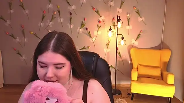 NicoleFoxery online show from April 24, 6:21 pm