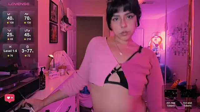 Evie-Luna online show from November 12, 2:45 am