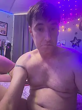 Snapshot of mirandamark2020 chatting on March 5, 5:31 pm mirandamark2020 online show from March 5, 5:31 pm