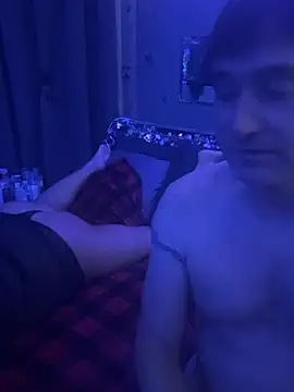 Snapshot of mirandamark2020 chatting on March 19, 3:10 am mirandamark2020 online show from March 19, 3:10 am