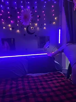 Snapshot of mirandamark2020 chatting on March 23, 12:09 pm mirandamark2020 online show from March 23, 12:09 pm