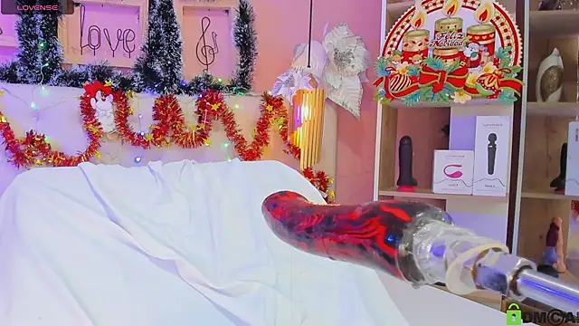 leylla  online show from December 18, 10:57 pm