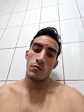 TommyMomentum online show from December 5, 3:37 am