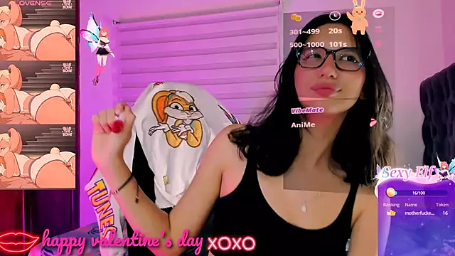 Snapshot of Luniverse chatting on February 15, 12:59 am Luniverse online show from February 15, 12:59 am