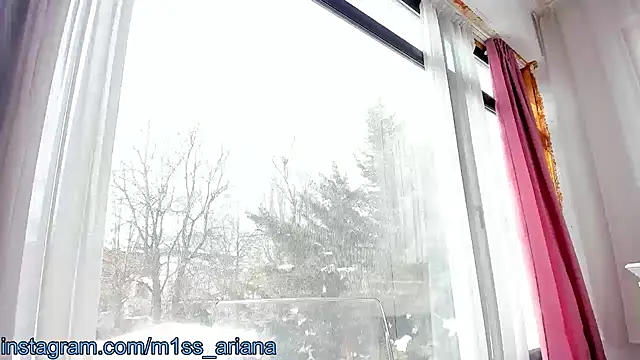 Snapshot of Miss_Ariana_ chatting on February 22, 11:24 am Miss Ariana online show from February 22, 11:24 am
