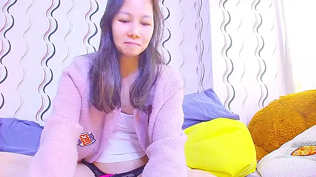 Snapshot of Asiannina chatting on January 2, 7:12 am Asiannina online show from January 2, 7:12 am