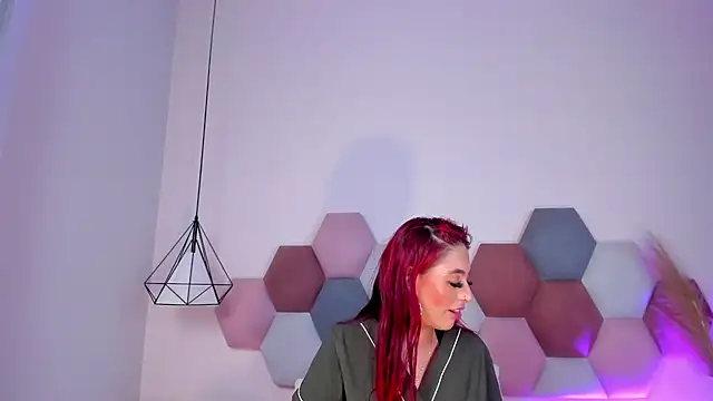 JupiteFox online show from October 2, 12:39 am