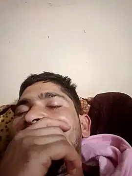 SunnyleoneBG online show from December 1, 5:57 pm