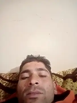 SunnyleoneBG online show from December 3, 9:00 am