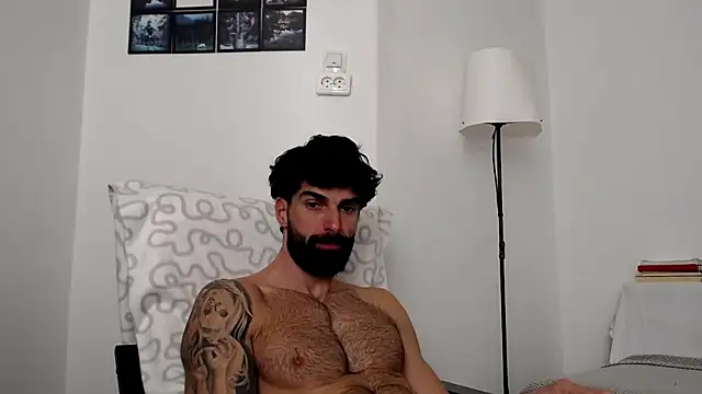 Verycutex online show from March 7, 8:44 am