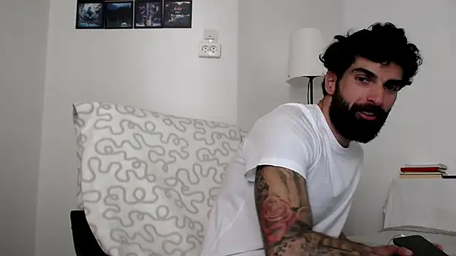 Verycutex online show from March 19, 10:08 am