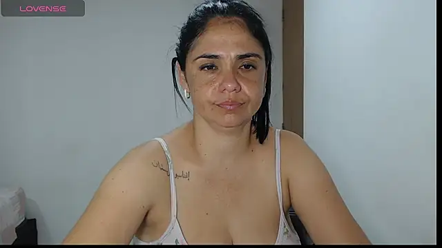 selena ferri online show from October 8, 1:36 am