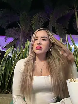 Alexa seexy1 online show from May 4, 12:06 am