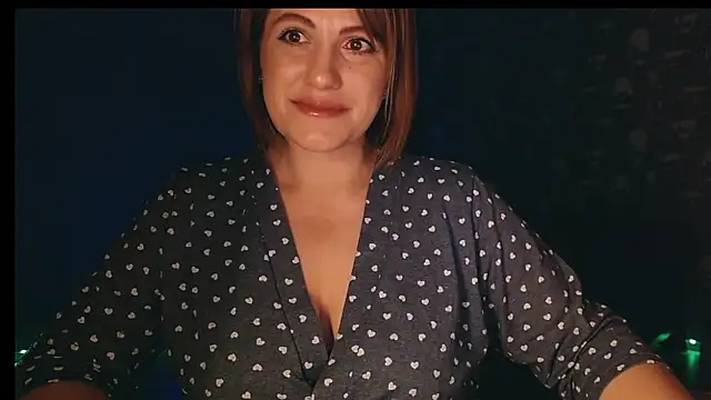 Snapshot of _letty_ chatting on February 5, 8:57 pm letty online show from February 5, 8:57 pm