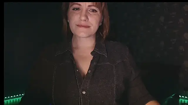 Snapshot of _letty_ chatting on February 26, 10:09 pm letty online show from February 26, 10:09 pm