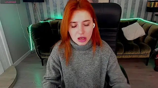 EmilyFoxxi online show from January 8, 10:37 am