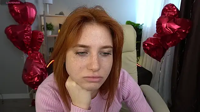 EmilyFoxxi online show from March 15, 9:19 am