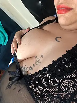 NIKOLE1301 online show from March 11, 7:53 pm