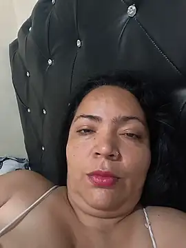 NIKOLE1301 online show from June 25, 3:05 pm