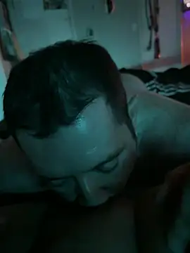 Aw ThROAt9 online show from May 10, 9:36 am