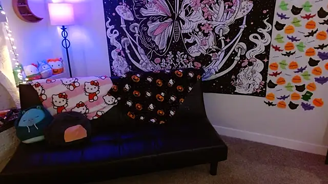 HazeyBvby online show from October 8, 6:00 am