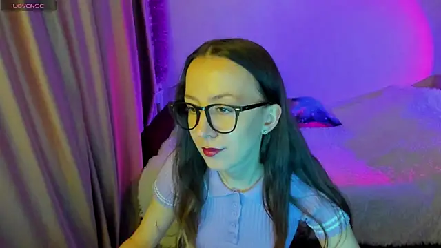 Snapshot of CurlySteph chatting on September 27, 2:00 pm CurlySteph online show from September 27, 2:00 pm