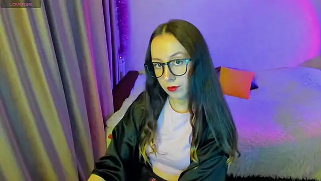 Snapshot of CurlySteph chatting on October 1, 10:16 pm CurlySteph online show from October 1, 10:16 pm