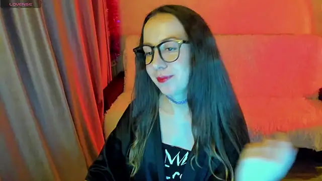 Snapshot of CurlySteph chatting on October 16, 6:20 pm CurlySteph online show from October 16, 6:20 pm