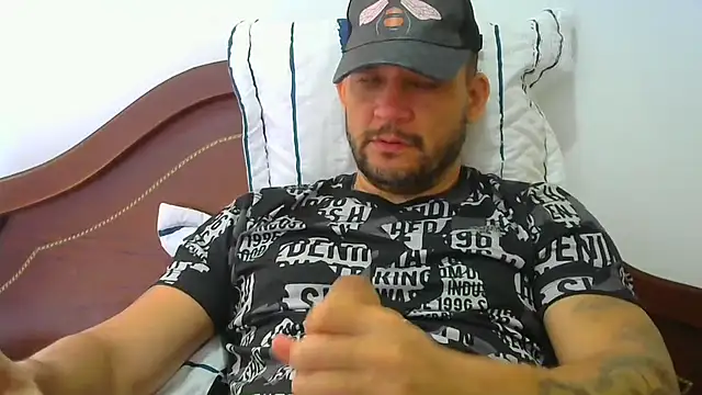 altenori112 online show from December 18, 2:45 pm