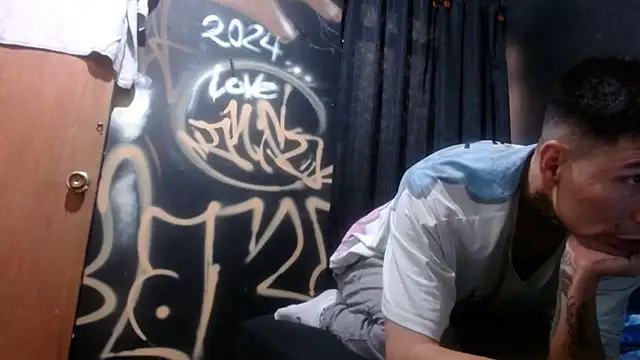 dannnyhot24 online show from January 12, 7:31 pm