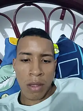 Snapshot of Cede72 chatting on December 19, 5:47 am Cede72 online show from December 19, 5:47 am