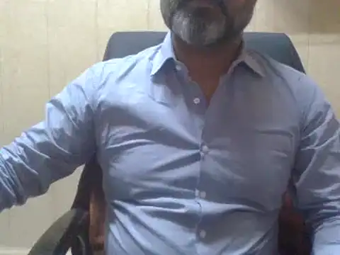 hairymaster95 online show from December 2, 7:03 am