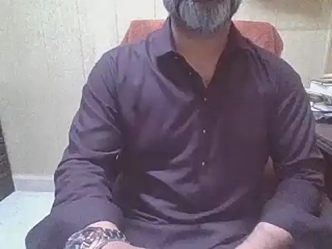hairymaster95 online show from May 6, 4:41 am