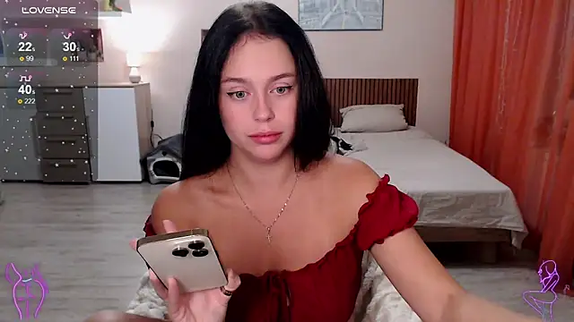 Megan Nilson online show from October 10, 11:26 pm